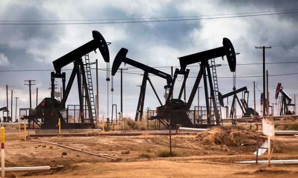 Giá xăng dầu hôm nay 12/7: Dầu giảm do lo ngại COVID-19 ở Trung Quốc gia tăng