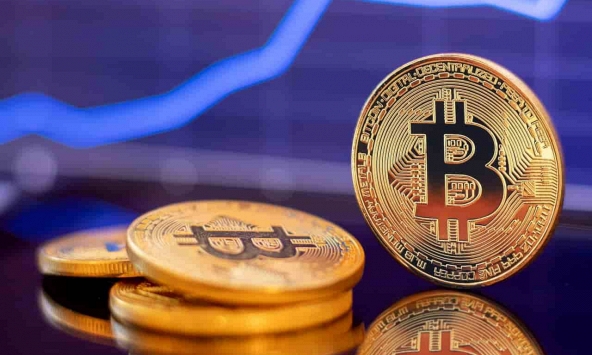 Giá Bitcoin hôm nay 12/7: Bitcoin đang trong 'giai đoạn tích lũy'