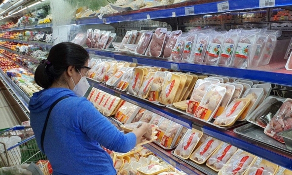 Giá thịt, trứng tiếp tục tăng mạnh