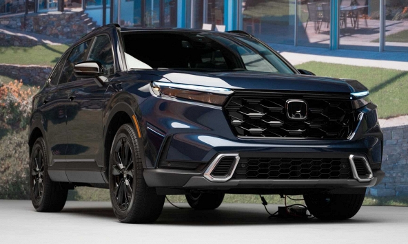 Honda ra mắt mẫu xe CR-V 2023 
