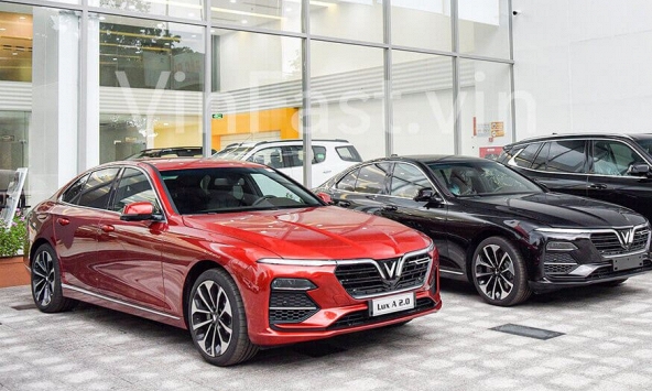 Vinfast chính thức dừng kinh doanh ô tô chạy xăng 