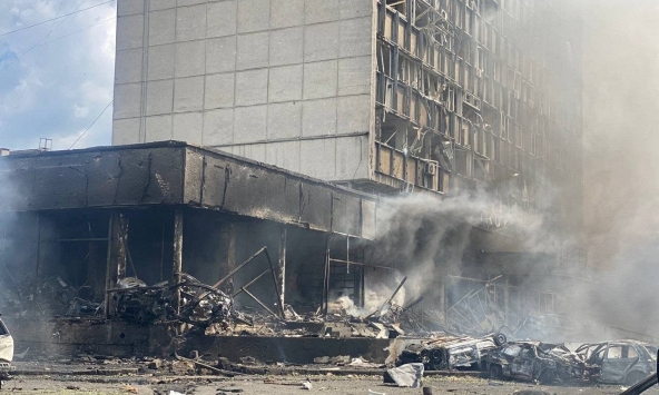 Tàu ngầm của Nga tấn công Vinnytsia bằng tên lửa hành trình, ít nhất 23 người chết