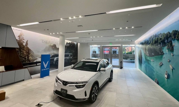 Cận cảnh VinFast Store đầu tiên tại Mỹ