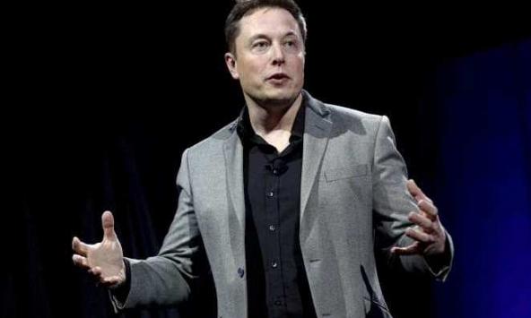 Tỷ phú Elon Musk đề nghị lùi thời điểm bắt đầu cuộc chiến pháp lý với Twitter