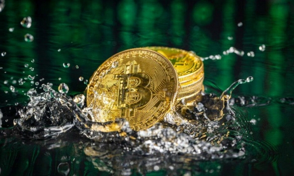 Giá Bitcoin hôm nay 16/7: Khởi sắc cuối tuần