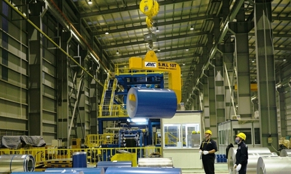 Giá thép hôm nay 16/7: Thép ổn định, xi măng, cát xây dựng tăng mạnh