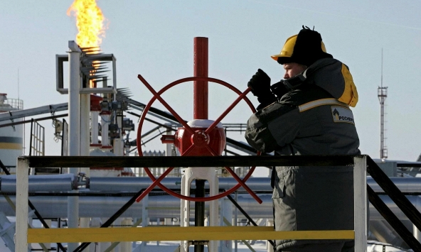 Áp trần đối với giá dầu Nga là một ý tưởng tồi