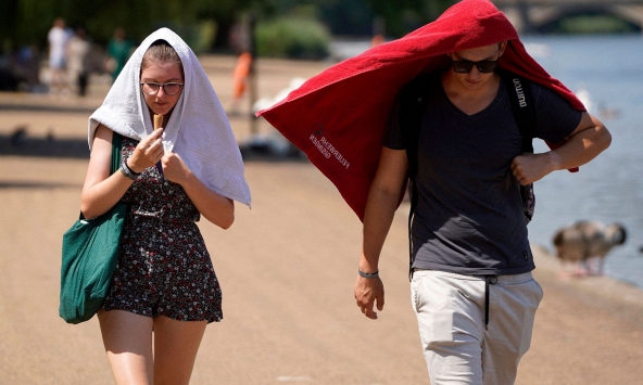 LHQ cảnh báo các đợt nóng sẽ xảy ra thường xuyên hơn cho đến những năm 2060