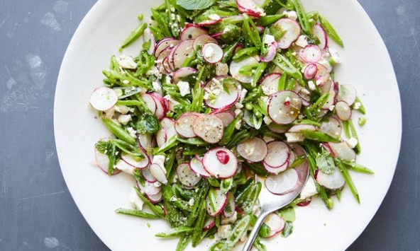 Món ngon mỗi ngày: Salad củ cải và đậu hà lan