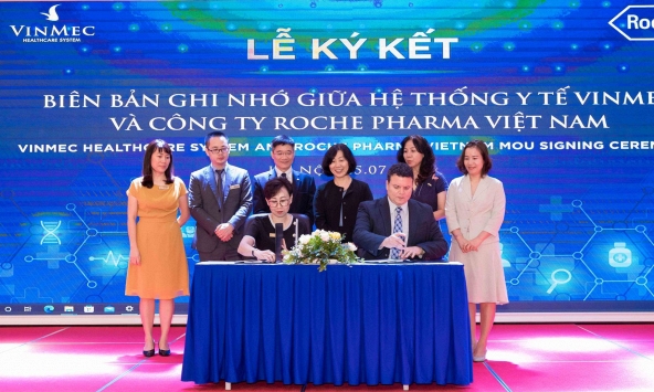 Vinmec hợp tác với Roche Pharma nghiên cứu và điều trị ung thư tại Việt Nam
