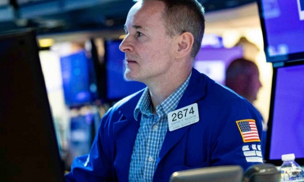 Thị trường chứng khoán thế giới vẫn trên đà tăng, bắt đầu tuần lễ quan trọng của Mỹ