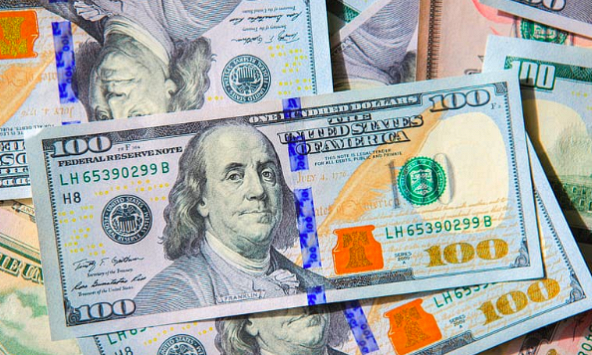 Giá USD hôm nay 28/7: Sức ép tăng lãi suất từ Fed