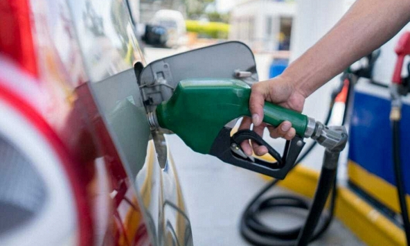 Giá xăng dầu hôm nay 28/7: Lo ngại nguồn cung, dầu Brent tăng 