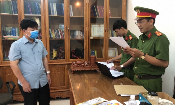 Giám đốc CDC Cà Mau bị bắt