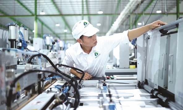 Cổ phiếu khuyến nghị 1/8: NTL, TPB, VRE, PHR, HPG, BMP