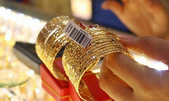 Giá vàng hôm nay 1/8: Lên mức cao mới?