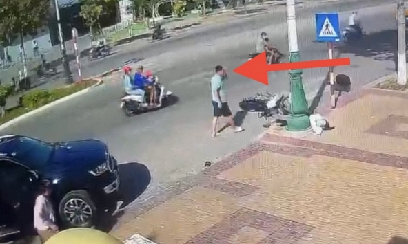 Vụ nữ sinh tử vong do tai nạn giao thông ở Ninh Thuận: Tài xế xe ô tô chuyển hướng không an toàn