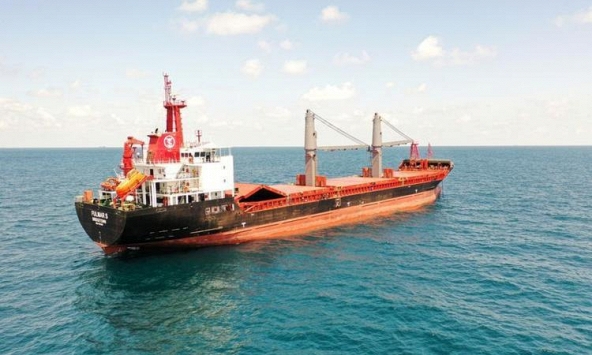 Tàu nước ngoài đầu tiên cập cảng Ukraina kể từ tháng 2