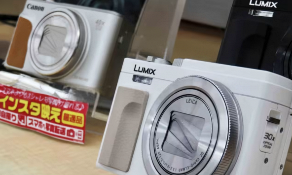 Panasonic, Nikon ngừng phát triển máy ảnh compact giá rẻ