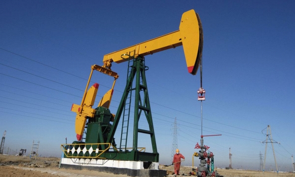 Giá xăng dầu hôm nay 9/8: Dầu thô tiếp tục ở mức thấp trong 6 tháng