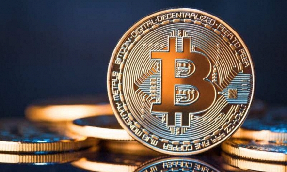 Giá Bitcoin hôm nay 10/8: Có thể xuống 8.000 USD trong thời gian tới