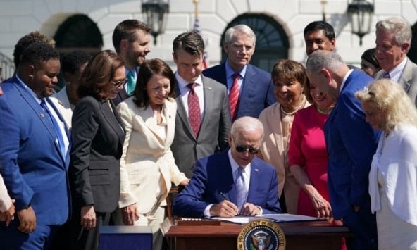 Trung Quốc: Đạo luật CHIPS cản trở sự đổi mới về công nghệ