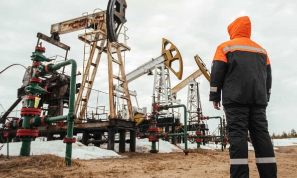 Giá xăng dầu hôm nay 13/8: Dầu thô hạ nhiệt