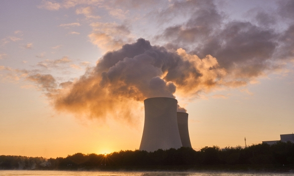 Đông Nam Á có nên sở hữu hạt nhân?