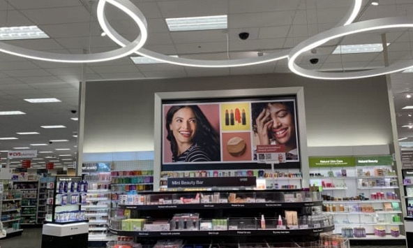 Các nhà bán lẻ tại Mỹ kiếm bộn tiền từ những sản phẩm làm đẹp