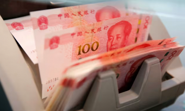 Doanh nghiệp Trung Quốc lo lắng khi người tiêu dùng cắt giảm vay