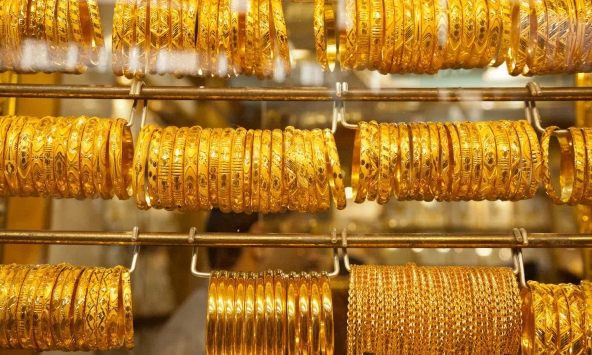 Giá vàng hôm nay 18/8: Đi xuống trước lo lắng Fed thắt chặt chính sách