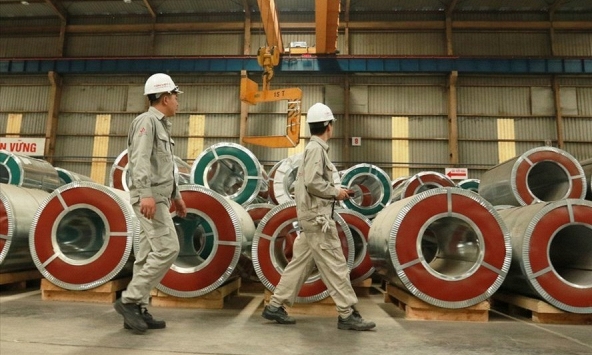 Cổ phiếu khuyến nghị 19/8: CTG, IDC, NKG, ACB, MBB, KDH, PTB