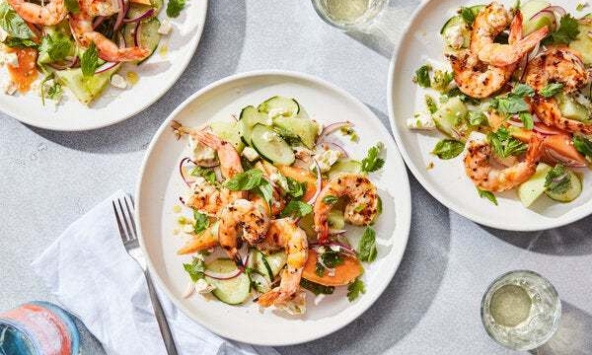 Món ngon mỗi ngày: Salad tôm nướng phô mai