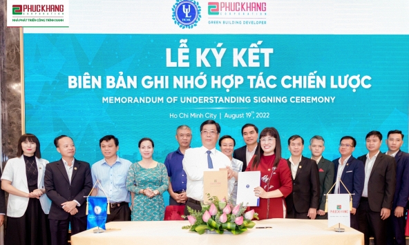 Phuc Khang Corporation và Đại học Luật TP.HCM ký kết hợp tác chiến lược