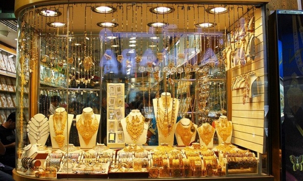 Giá vàng hôm nay 22/8: Chuyên gia cảnh báo tiếp tục giảm