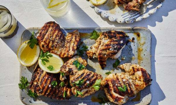 Món ngon mỗi ngày: Gà nướng sốt sữa chua