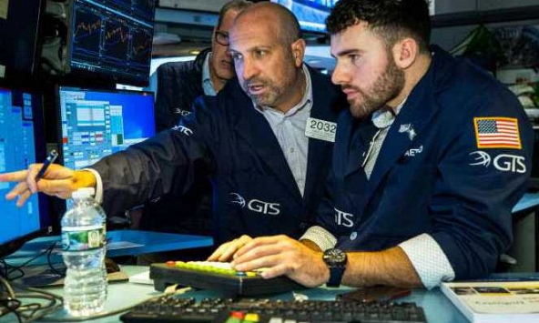 5 điều cần biết trước giờ chứng khoán Mỹ mở cửa vào thứ Hai (29/8)