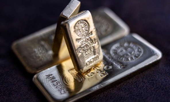 Giá vàng hôm nay 31/8: Tiếp tục đà rơi sau thông điệp tăng lãi suất của Chủ tịch Fed