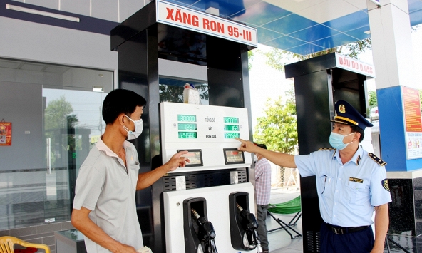 Thị trường xăng dầu trong nước đang xảy ra chuyện gì?