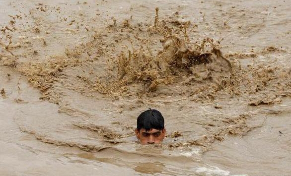 Hình ảnh Pakistan chìm trong biển nước do lũ lụt
