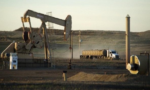 Giá xăng dầu hôm nay 1/9: Dầu thô lao dốc do lo ngại chính sách tiền tệ thắt chặt