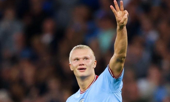 Erling Haaland ghi hat-trick thứ hai trong tuần tại Premier League: Cá gặp nước!