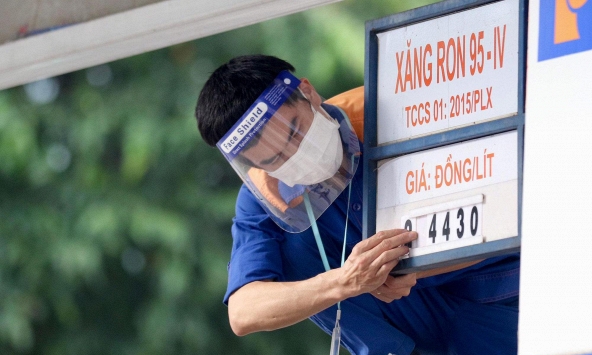 Dự báo giá xăng giảm nhẹ, giá dầu tăng cao vào ngày 5/9