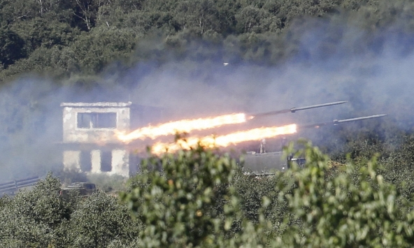 Nga mua đạn pháo từ Triều Tiên?