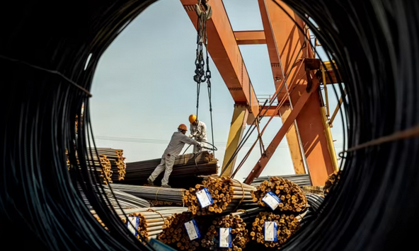 Ngành công nghiệp thép của Trung Quốc tiếp tục chìm trong khủng hoảng