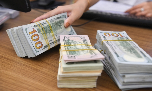 Giá USD hôm nay 8/9: Lên mức chưa từng thấy kể từ năm 2002