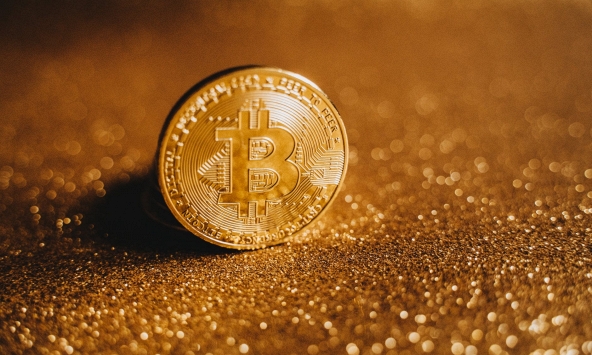 Thị trường tiền điện tử 9/9: Bitcoin phục hồi