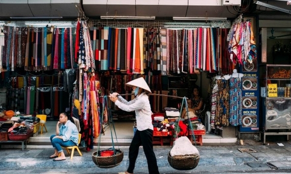 Việt Nam đi ngược với xu hướng tăng trưởng kinh tế yếu ở châu Á