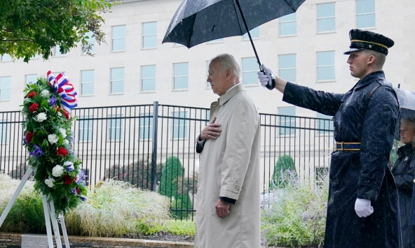 Người Mỹ tưởng niệm các nạn nhân trong vụ khủng bố ngày 11/9