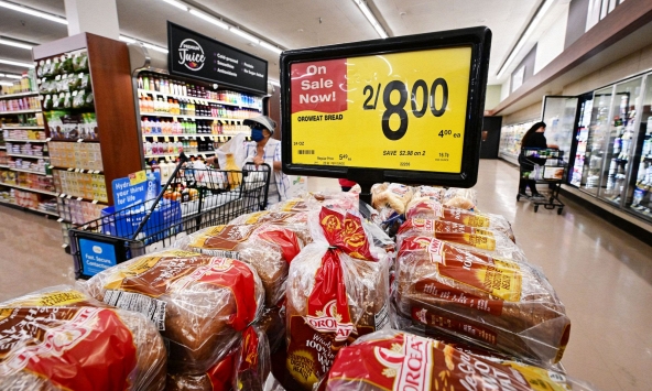 Lạm phát tháng 8 của Mỹ vẫn ở mức cao, dù giá xăng giảm mạnh